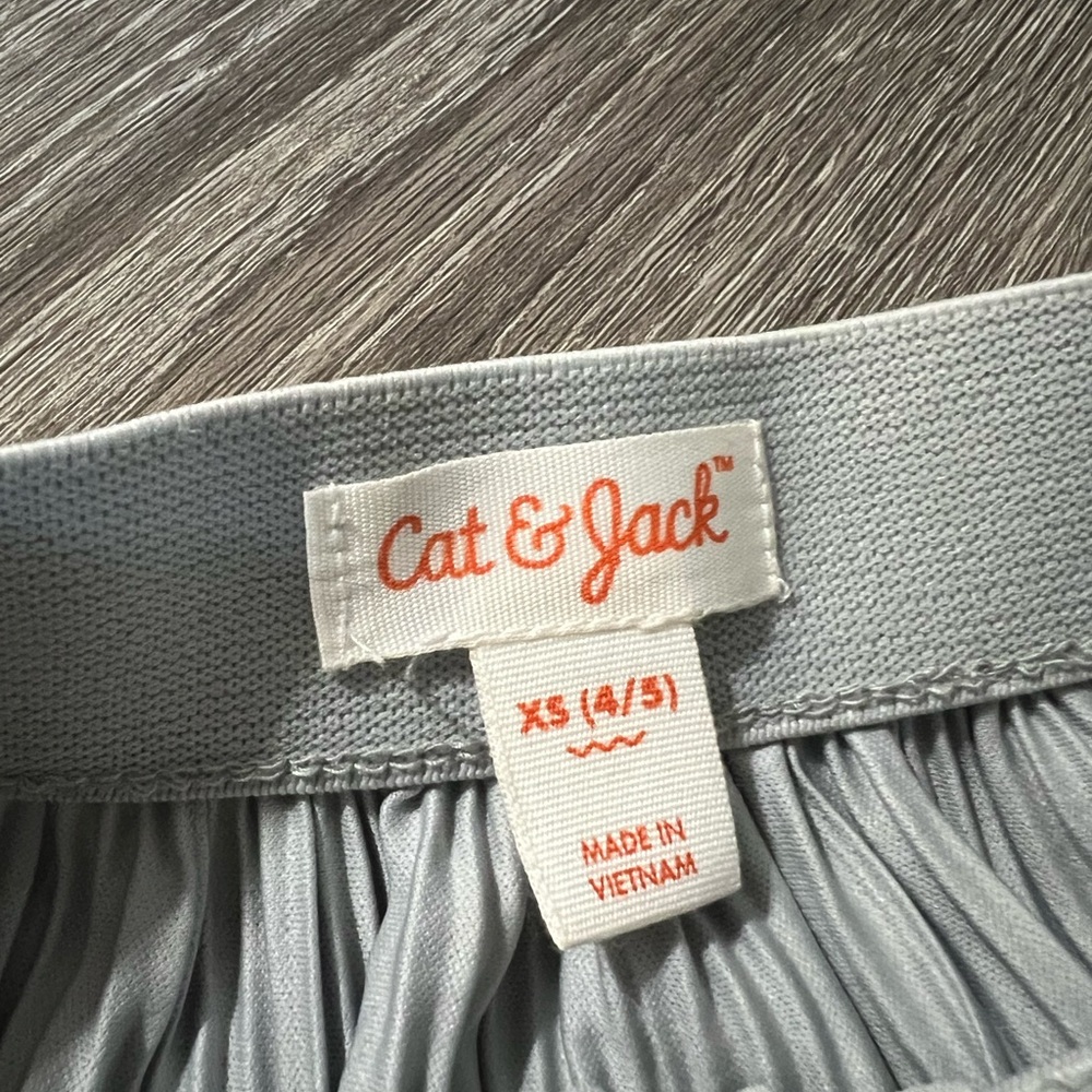 Cat & Jack Blush, Silver, and Red Skirts (Bundle!) - Picture 6 of 12